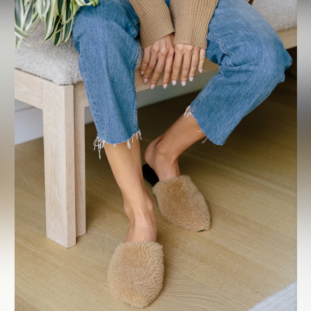 Jenni Kayne Shearling Mule Natural Size 39 New without box